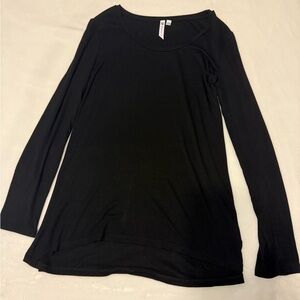 Black long sleeve tunic top size small